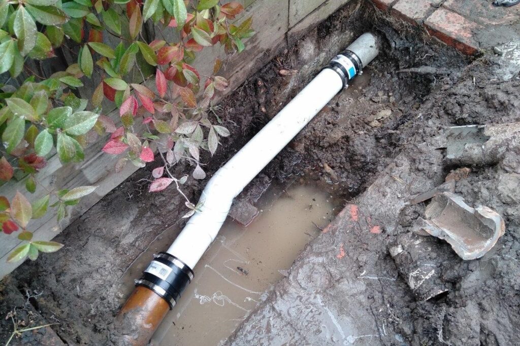 Pipe drain cleaning - The Blocked Drain Gang